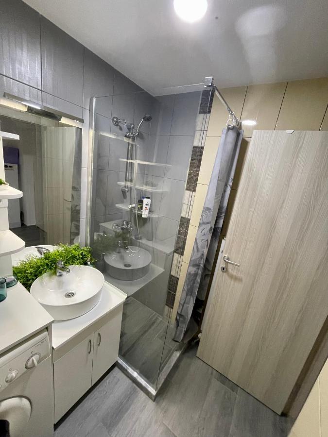 Gallery City Center Apartment Skopje Exterior photo