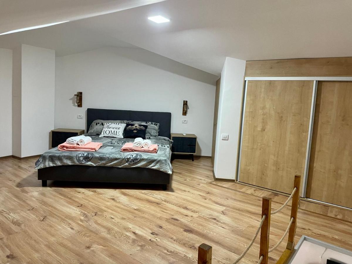 Gallery City Center Apartment Skopje Exterior photo